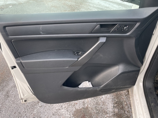 1116516-9 Volkswagen Caddy Van 2.0 TDI BlueMotion - 2018