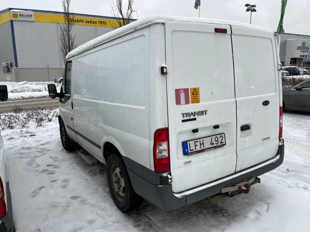 1123611-5 Ford Transit T330 2.4 TDCi AWD Manual, 140hp, 2011