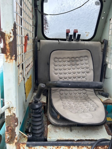 1125981-3 Compact loader, Belle 761