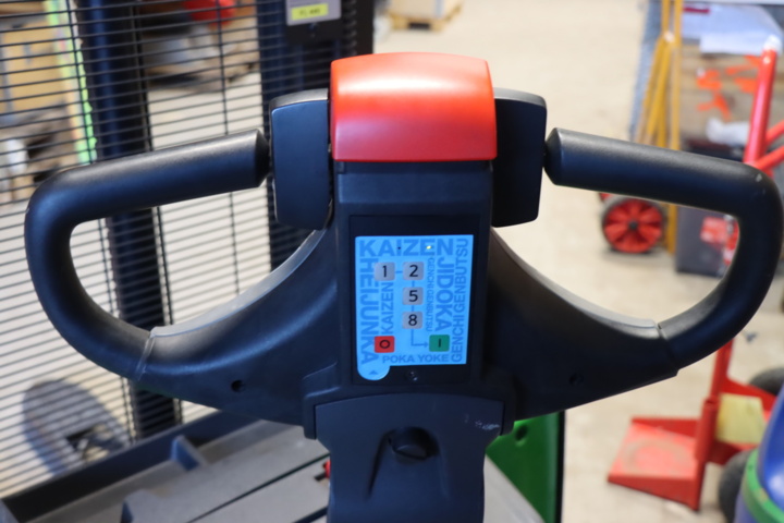 1034052-11 Stacker Cesab S212 (-20)