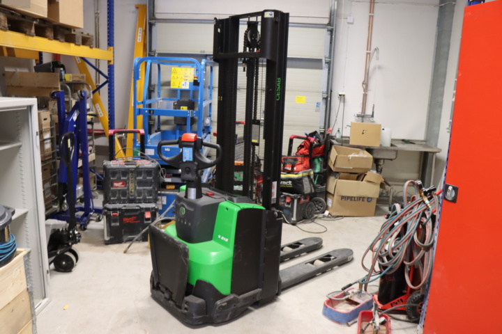 1034052-13 Stacker Cesab S212 (-20)