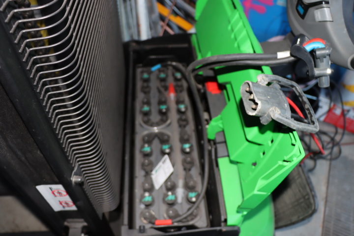 1034052-15 Stacker Cesab S212 (-20)