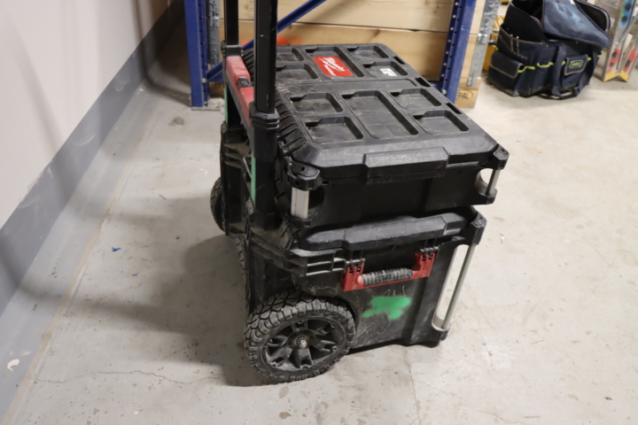 1034194-4 Milwaukee Packout Tool Cart
