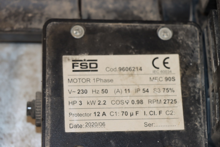 1034211-3 Kompressor Fatmax