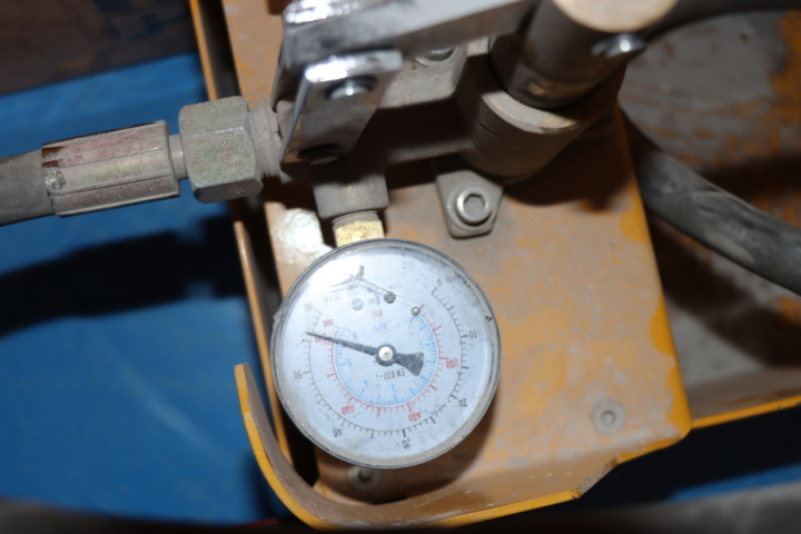 1034215-2 2 Rems test pressure pumps