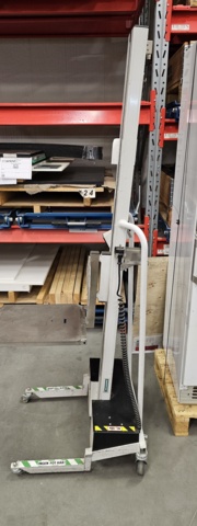 1099302-3 Protema electric lightweight lift