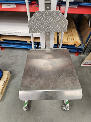 1099302-7 Protema electric lightweight lift