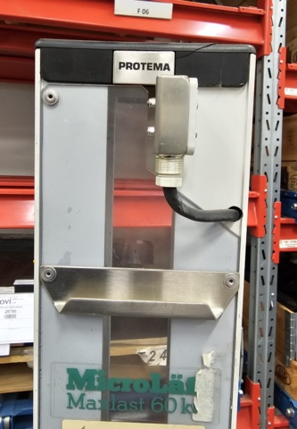 1099302-11 Protema electric lightweight lift