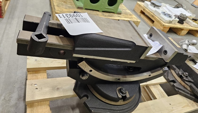 1099311-5 Vertex twist and tilt machine vise