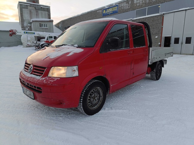 1000070-1 Volkswagen Transporter Double cab T28 2.5 TDI -2007