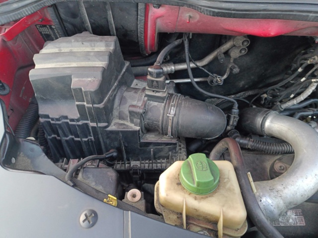 1000070-72 Volkswagen Transporter Double cab T28 2.5 TDI -2007