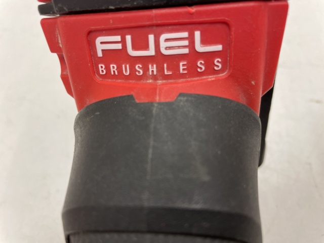 998995-5 Roundabout Milwaukee.