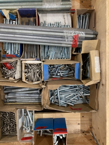 1126046-4 Assortment with bolt and threaded rod etc