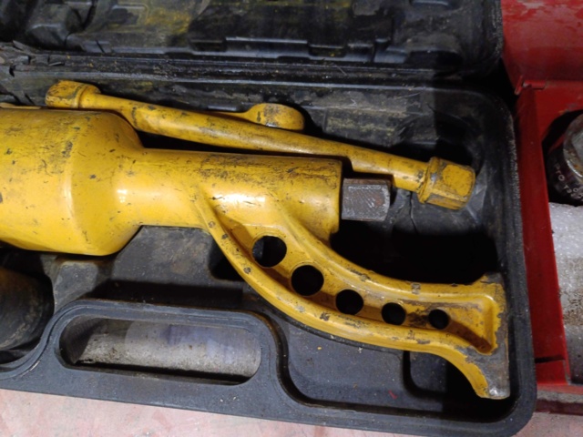 1000080-9 Column Jack, Torque Converter & Sleeve Kit