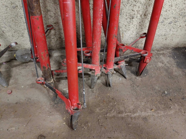 1000100-4 Planting tube 45mm & Planting bags