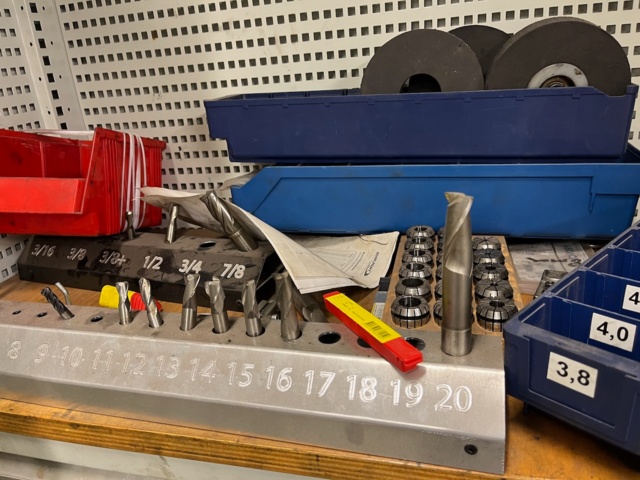 1061937-18 Metallfräs Sajo  VRF 52 M