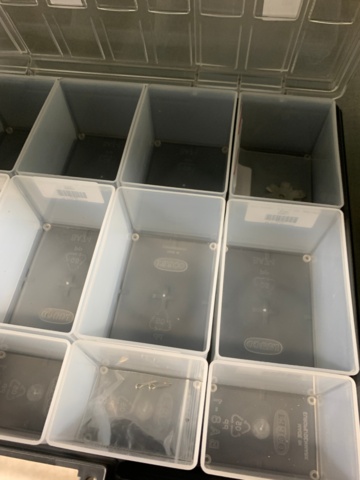 1035405-18 Stock items Westernshop