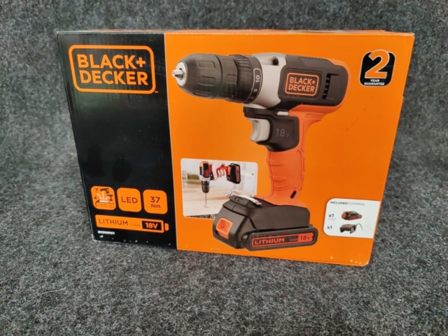 1126338-4 Angle grinder Black & Decker BCG720N-XJ 18V + Screwdriver Black & Decker BCD001C1-QW 18V