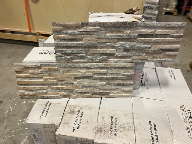 1126891-2 Decorative stone Behobia Beige, 17x57 cm, 21.36 sq.m