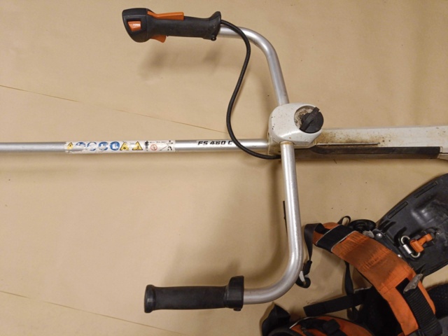 887849-5 Clearing saw Stihl FC460C year m. -22 incl. Stihl Xtreem harness