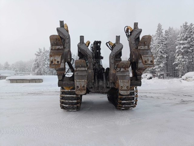 1000078-4 Tiller John Deer 1710D -2007