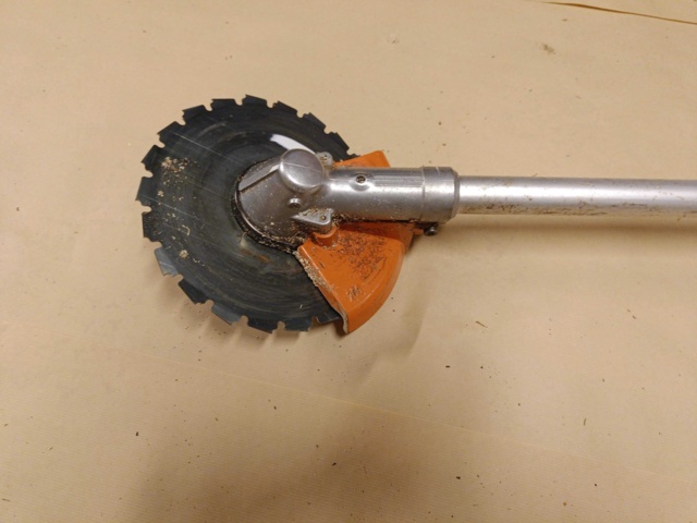 887851-6 Clearing saw Stihl FC460C year m. -23 incl Stihl Xtreem harness