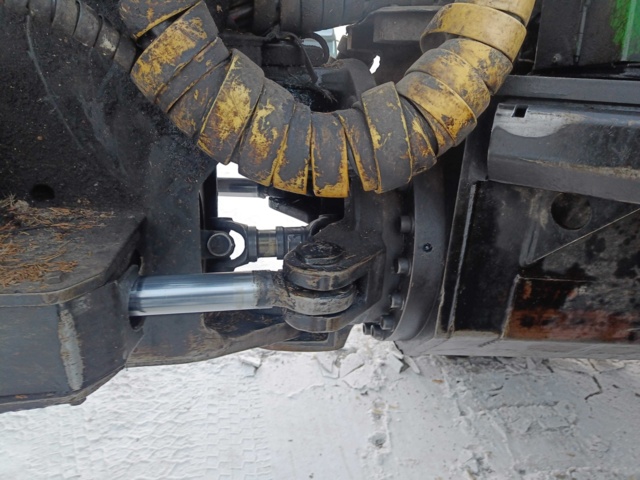 1000078-84 Tiller John Deer 1710D -2007