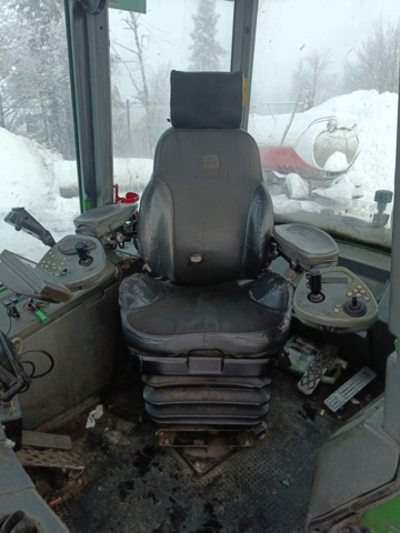 1000078-94 Tiller John Deer 1710D -2007