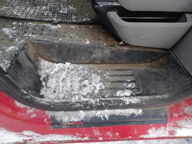 1000070-81 Volkswagen Transporter Double cab T28 2.5 TDI -2007