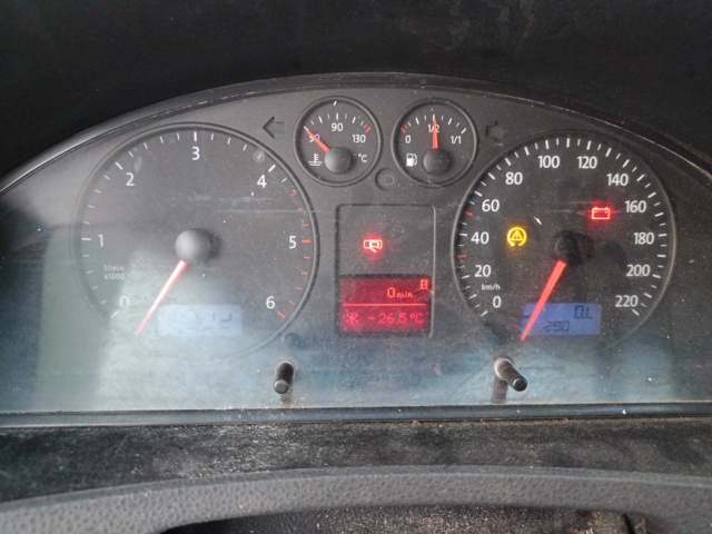 1000070-92 Volkswagen Transporter Double cab T28 2.5 TDI -2007