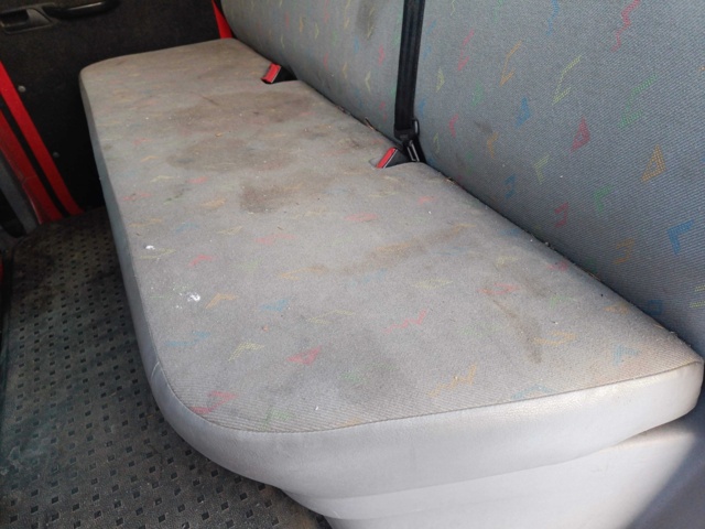 1000070-104 Volkswagen Transporter Double cab T28 2.5 TDI -2007