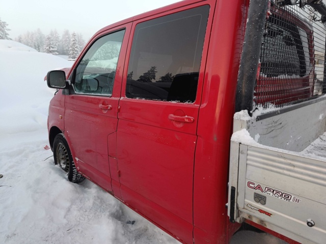 1000070-115 Volkswagen Transporter Double cab T28 2.5 TDI -2007