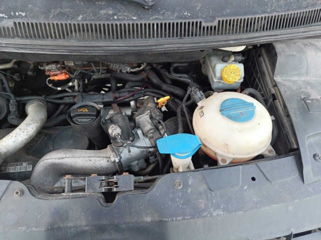 887854-51 Volkswagen Shuttle / Transporter T30 2.5 TDI 2007