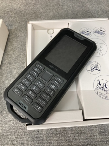 1066959-6 Nokia 800 Tough Black