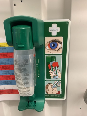 1065259-5 First aid station - Cederoth