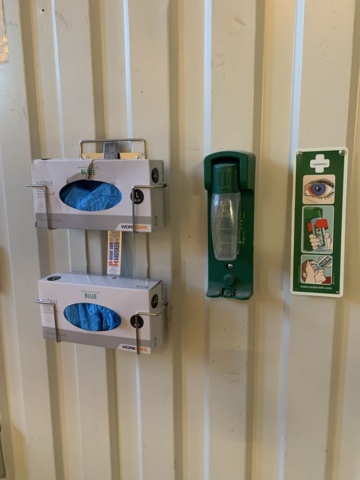 1065259-6 First aid station - Cederoth