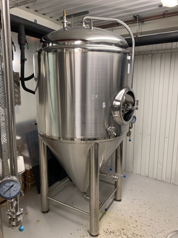 1065269-1 CCV tank Nilssons Industriservice 1000 liters - 2015