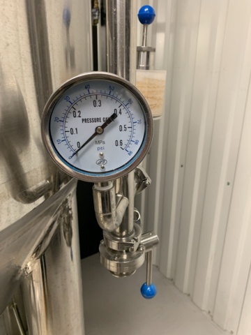 1065269-6 CCV tank Nilssons Industriservice 1000 liters - 2015