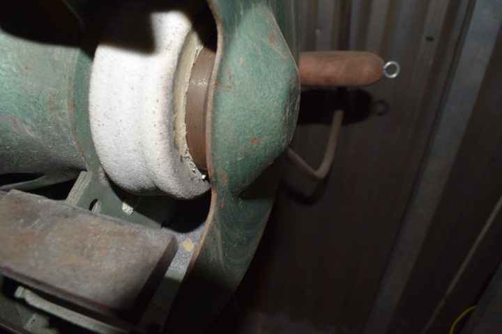 1004748-3 Bench grinder