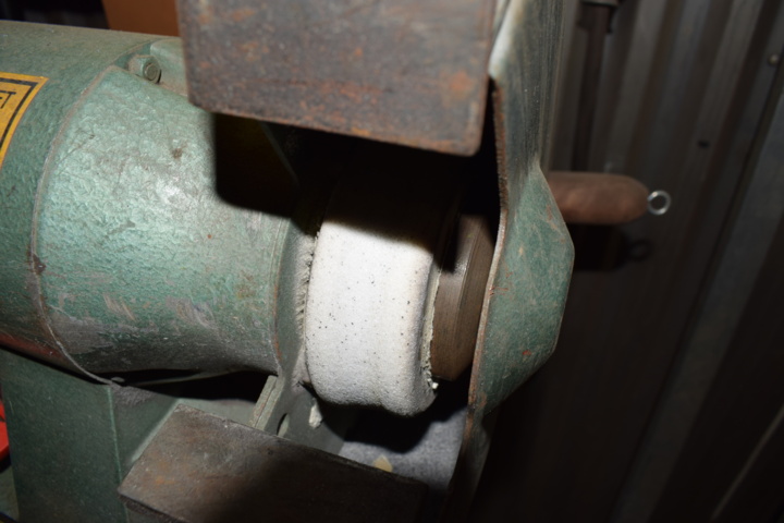 1004748-4 Bench grinder