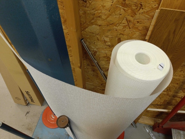 1000195-5 Trolley with length gauge for the fiberglass wallpaper