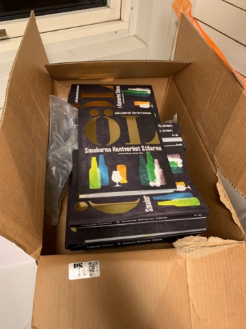 1065319-1 27 books about beer - Joel Linderoth, Darren Packman