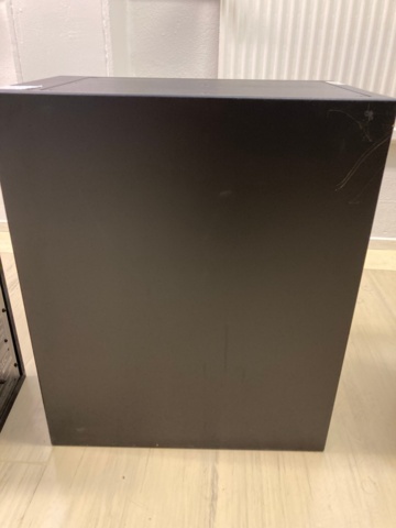 1127936-18 Genelec 1031A kaiuttimet ja 1092A subbari