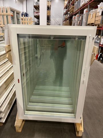 1078542-2 5 windows 980x1380 Right-hung