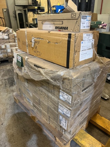 1127994-2 Större parti med lysrör - Philips / Sylvania