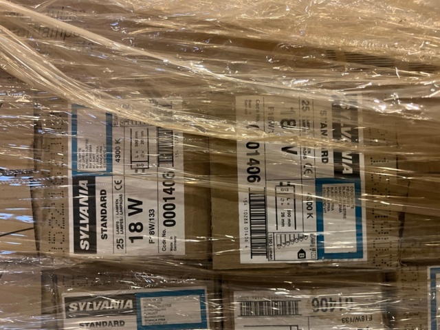 1127994-8 Större parti med lysrör - Philips / Sylvania