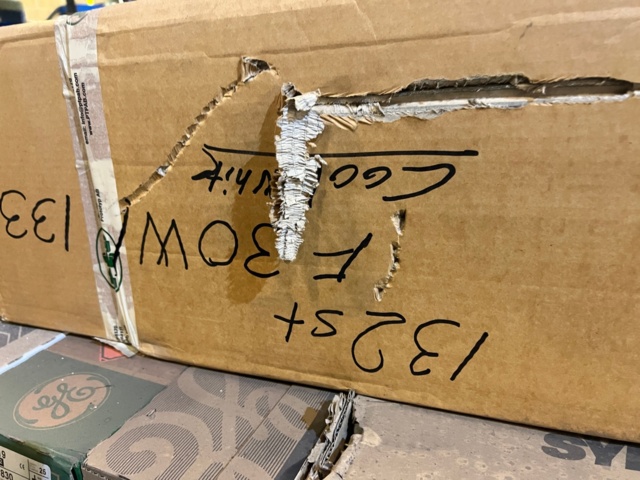 1127994-13 Större parti med lysrör - Philips / Sylvania