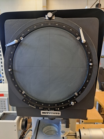 1114499-12 Mitutoyo Profile projector PJ-250 with Transformer for PC