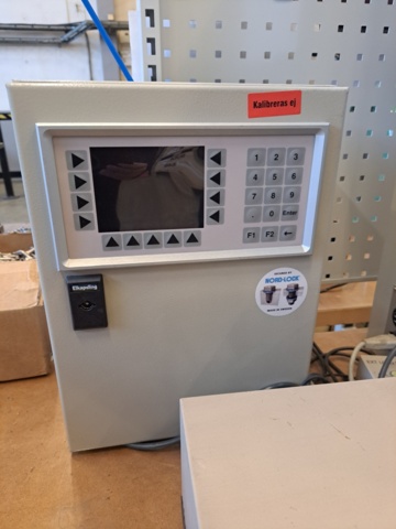 1114499-10 Mitutoyo Profile projector PJ-250 with Transformer for PC