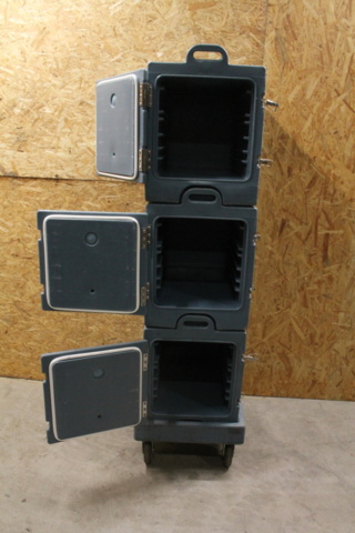 1119841-6 3 thermal transport boxes CAMBRO